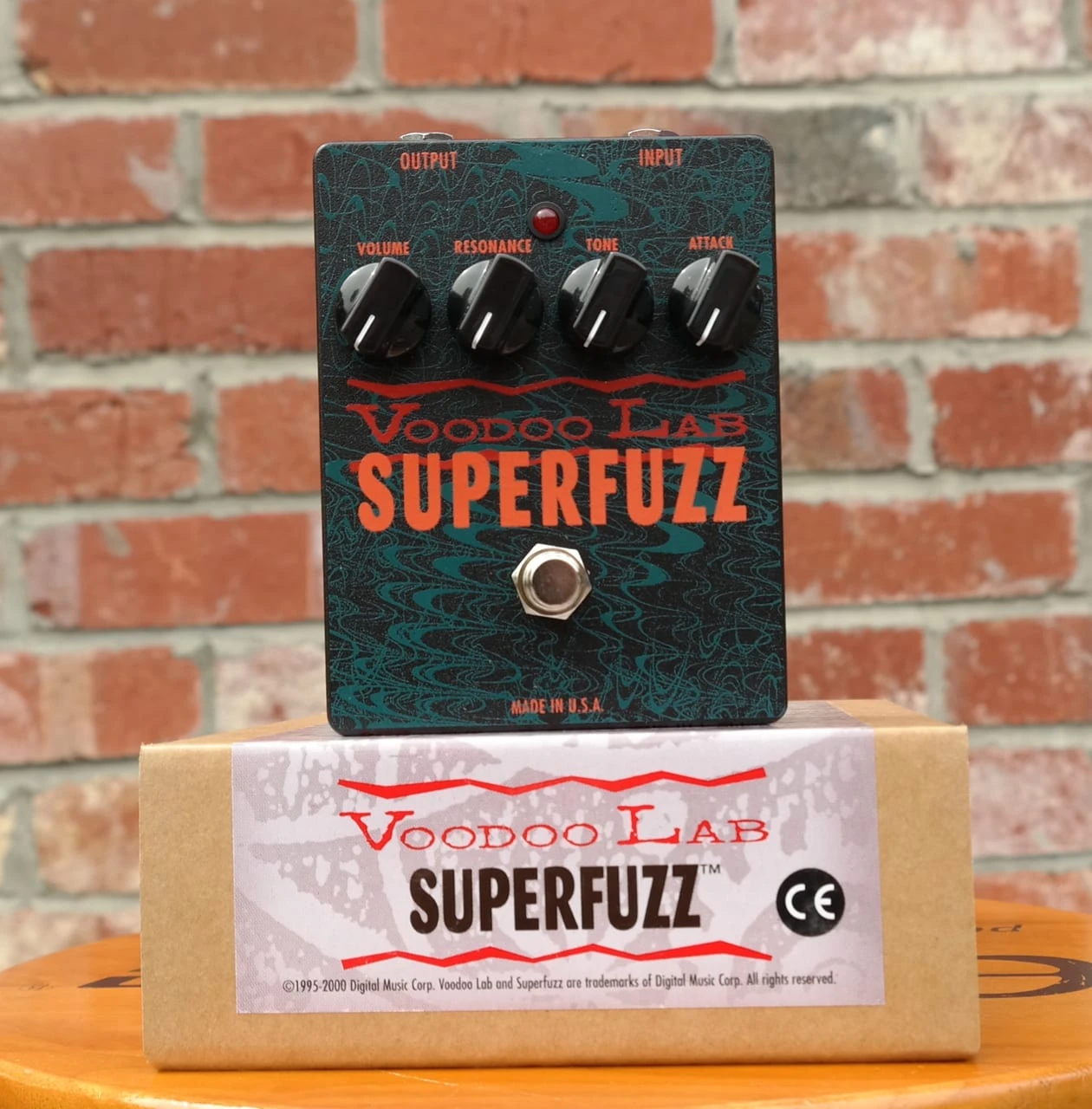 Voodoo Lab Superfuzz Pedal 2 Voodoo Lab Superfuzz Pedal - Image 2