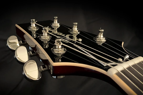 TonePros Tuners GKB33K Machine Heads 1 TonePros Tuners GKB33K Machine Heads